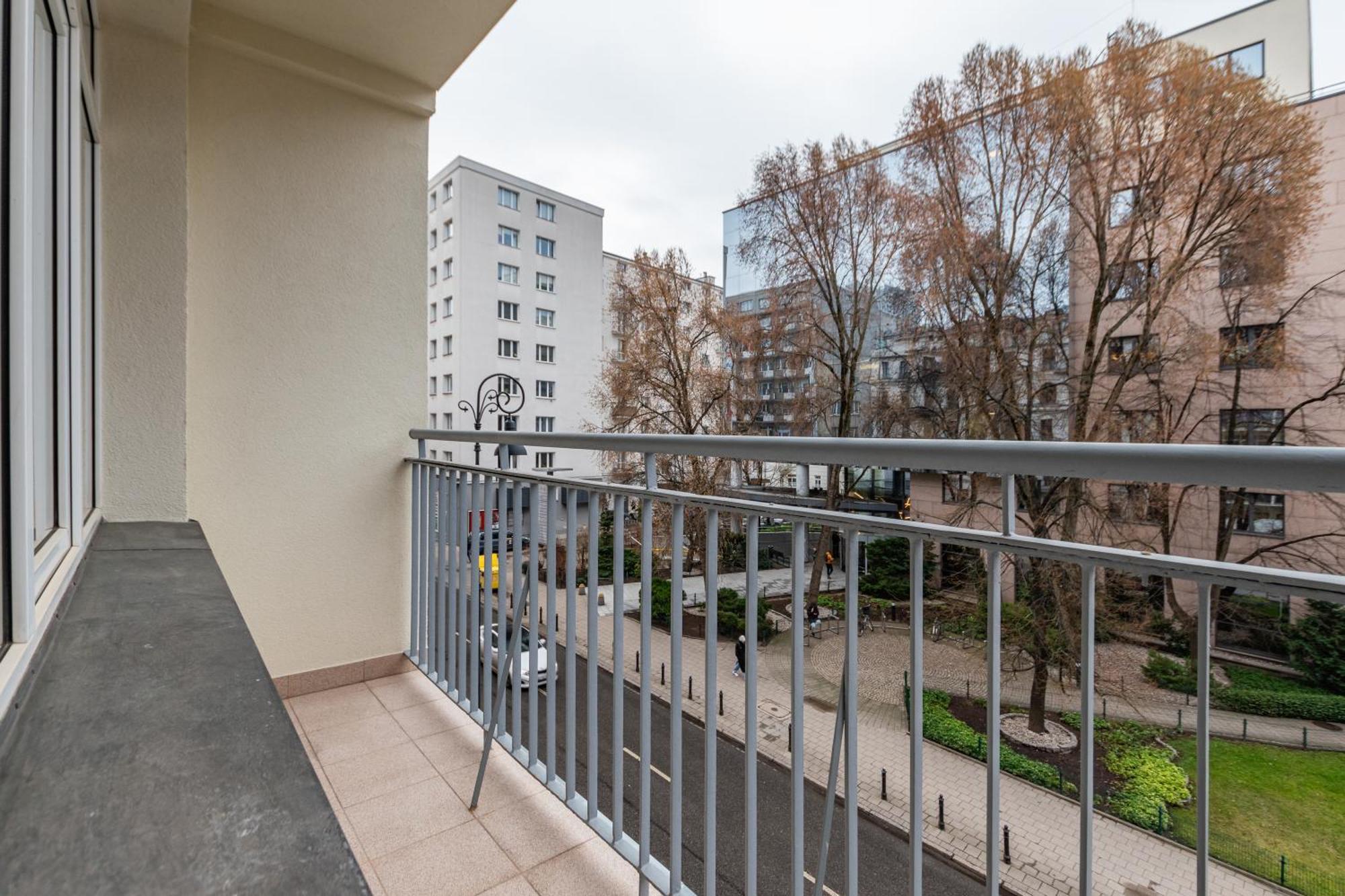 Apartament Wspolna By Your Freedom Varsóvia Exterior foto